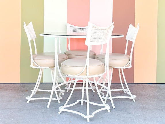 Palm Beach Style Outdoor Dining Set