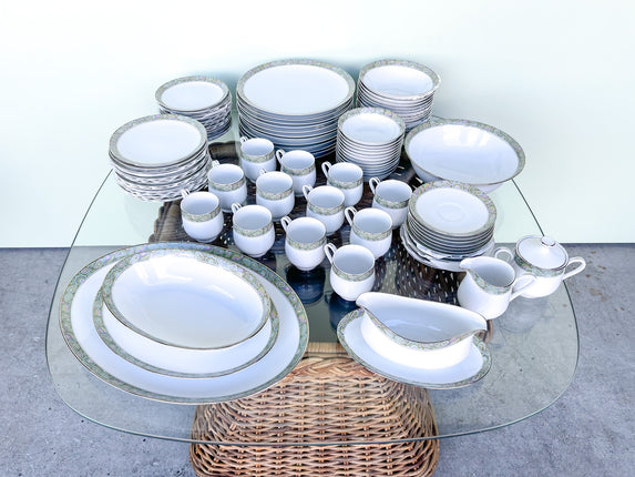 Ninety One Piece Sango Persian Garden China Set