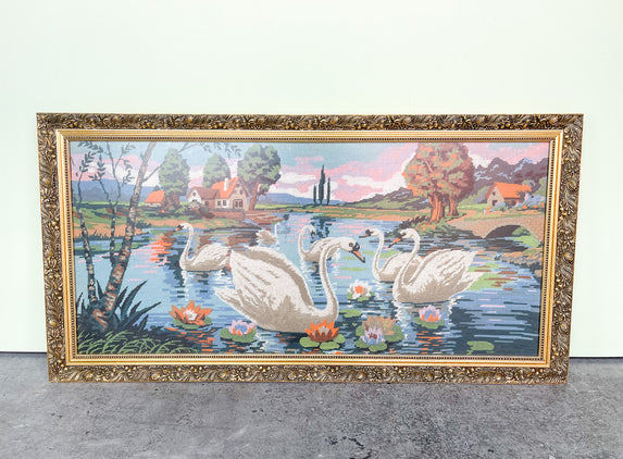 Sweet Swan Needlepoint