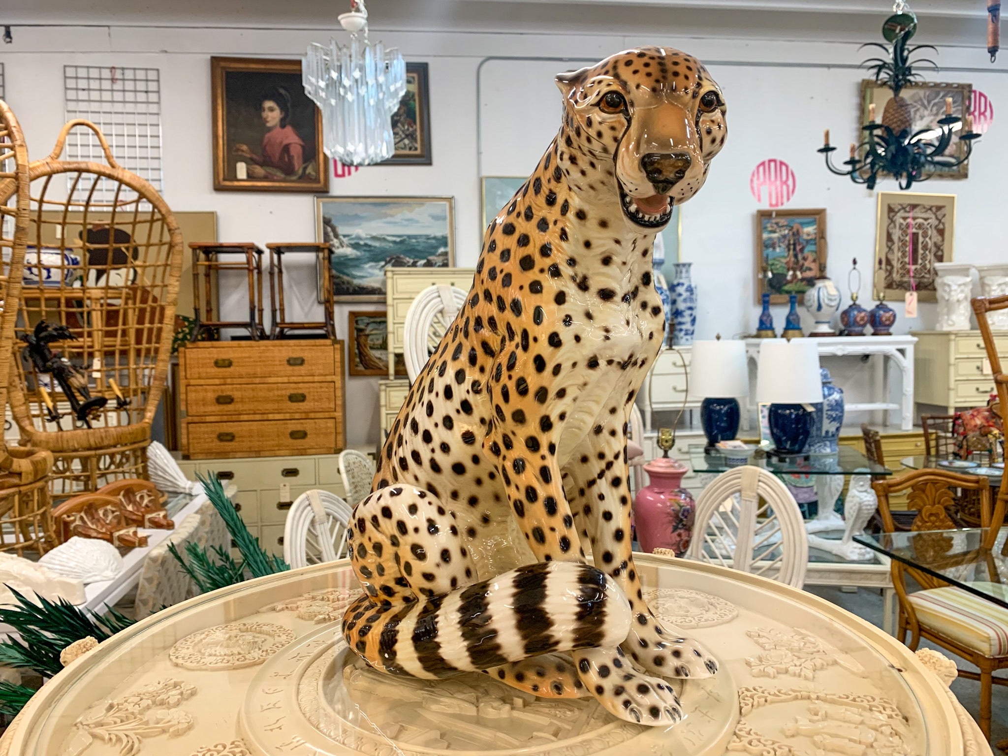 Cheetah Figurine - Circus 25 - Shop Luxury Home Decorations