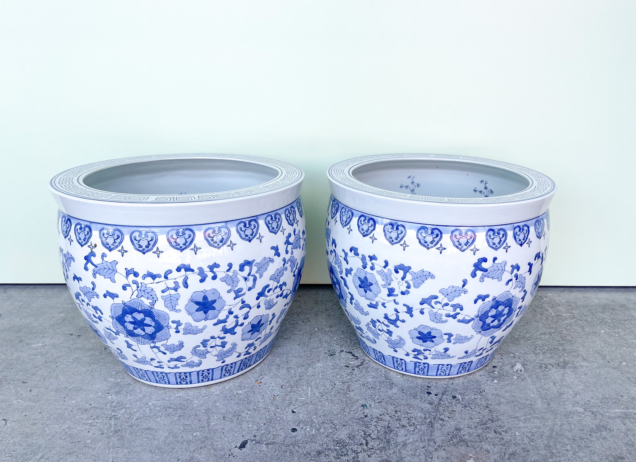 blue and white planter pots australia Palm Beach Regency