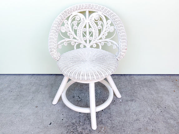 Petite Fiddlehead Wicker Vanity Seat