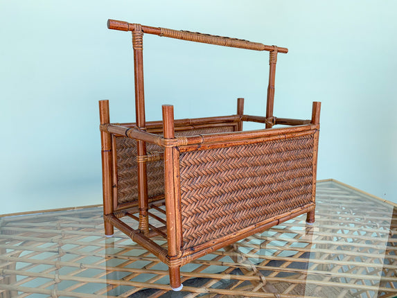 Island Chic Magazine Rack
