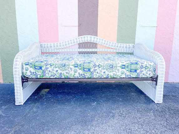 Wicker Chic Day Bed