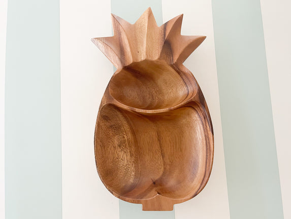 Monkey Pod Pineapple Chip and Dip