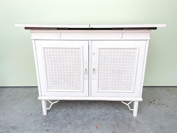 Ficks Reed Rattan and Cane Server