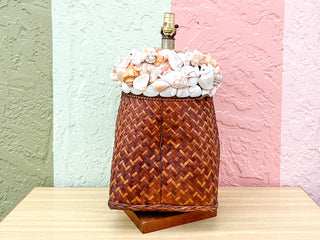 Shell Chic Basket Lamp