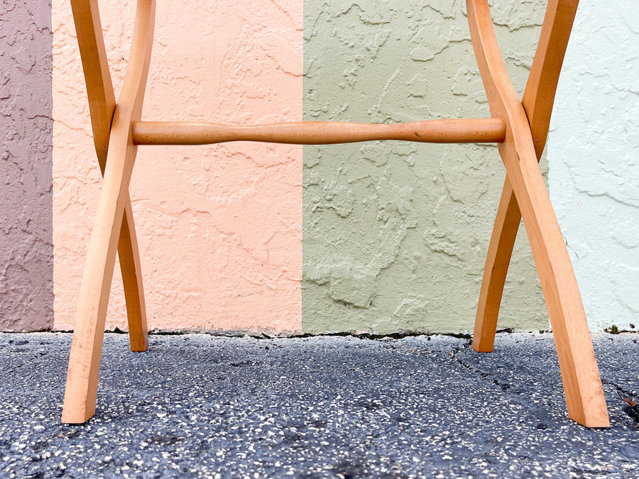 Ribbon Luggage Rack