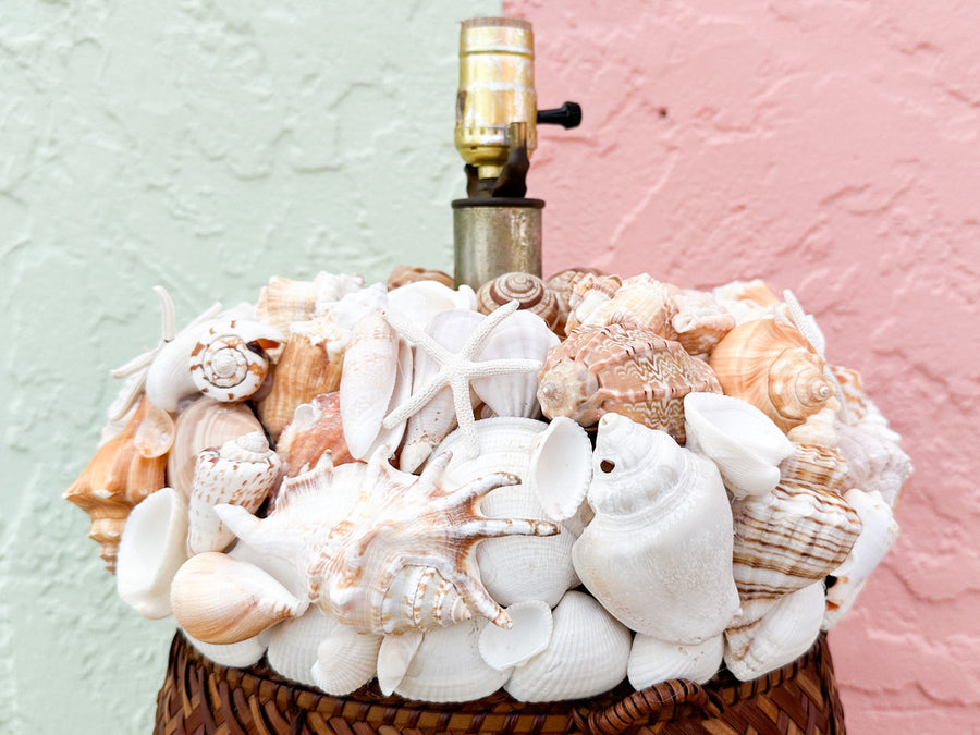Shell Chic Basket Lamp