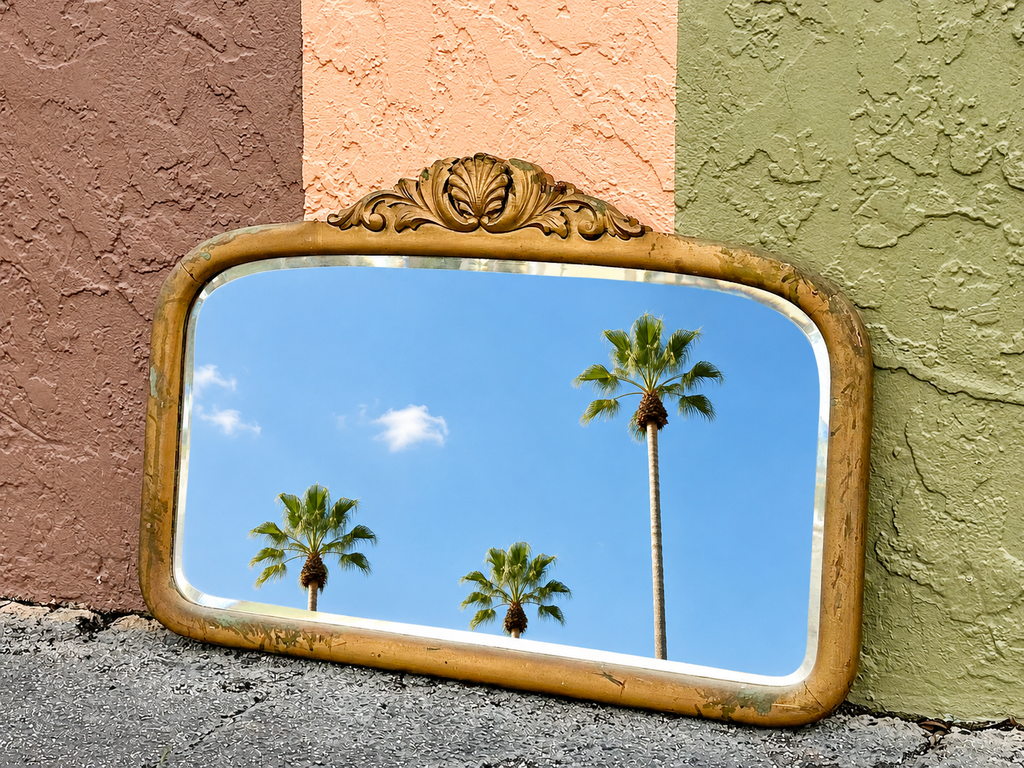 Regency Shell Motif Wood Mirror