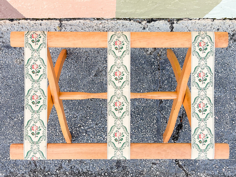 Ribbon Luggage Rack