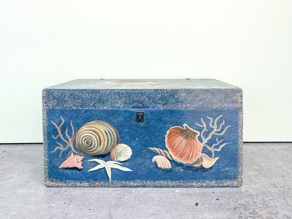 Old Florida Hand Painted Seashell Trunk