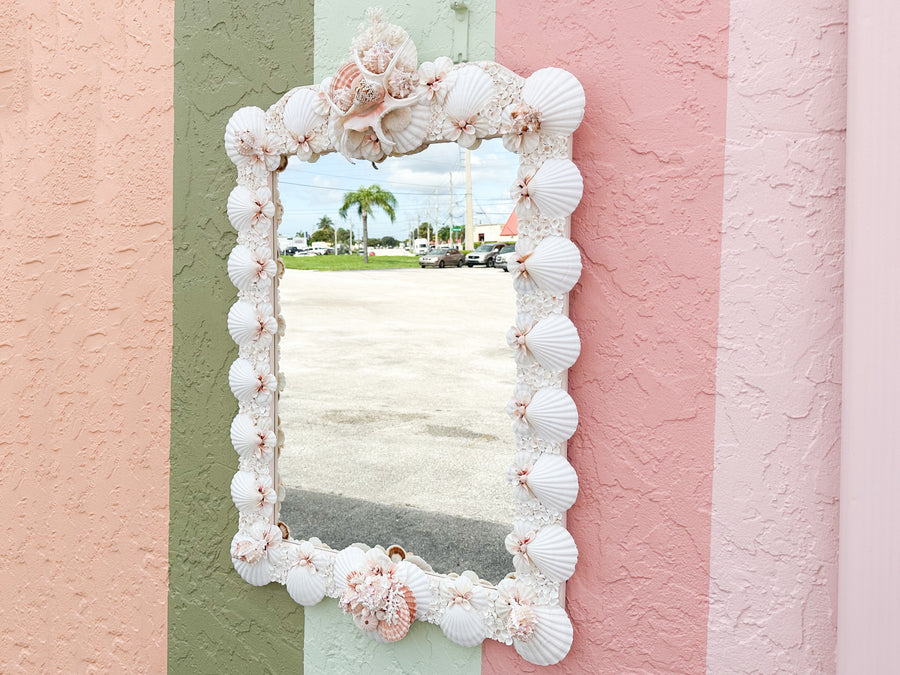 Clam Shellegance Mirror
