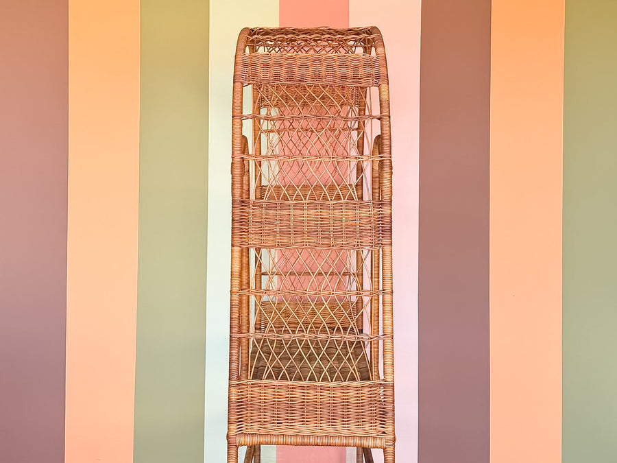Island Style Wicker Bar