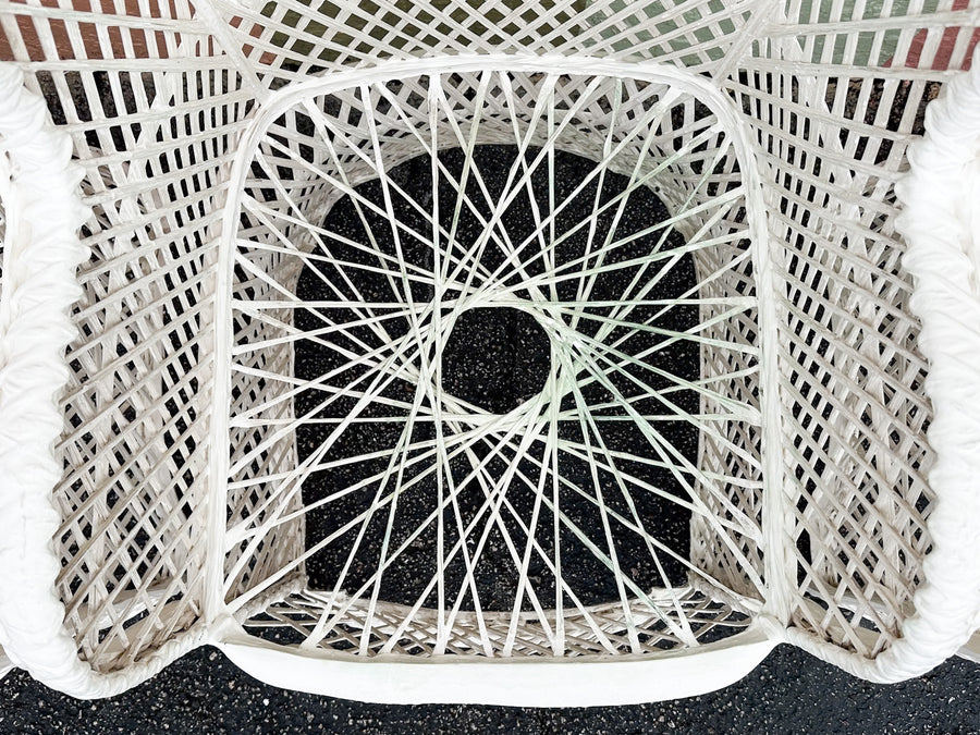 Russell Woodard Webspun Outdoor Dining Set