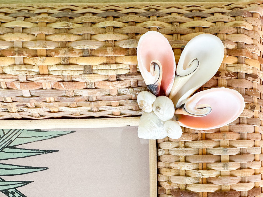Shell Chic Rattan Frame