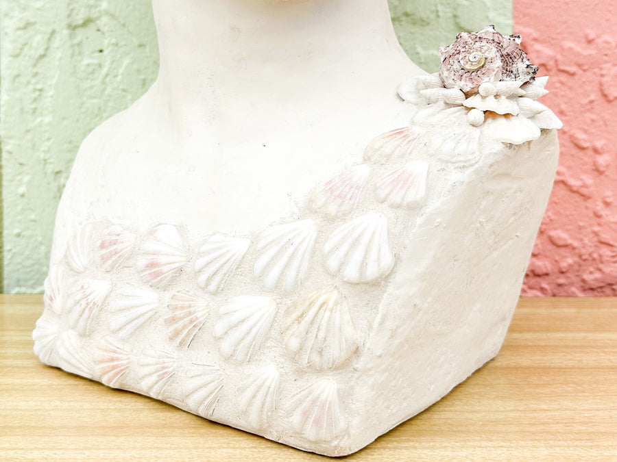 Extra Large Shellegance Bust Cachepot