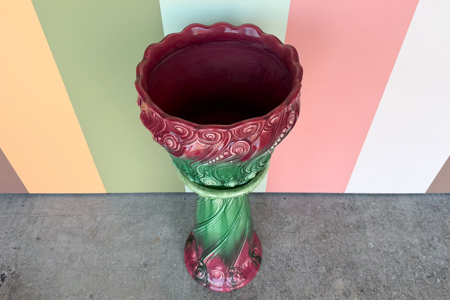 MCM Chic Cachepot and Pedestal