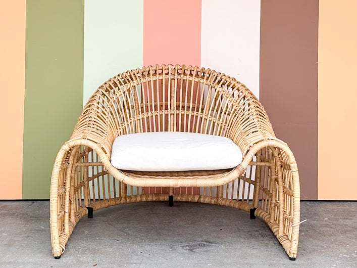 Coastal Style Rattan Spider Lounge Chair