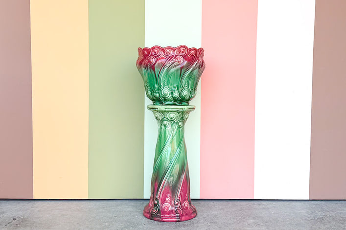MCM Chic Cachepot and Pedestal