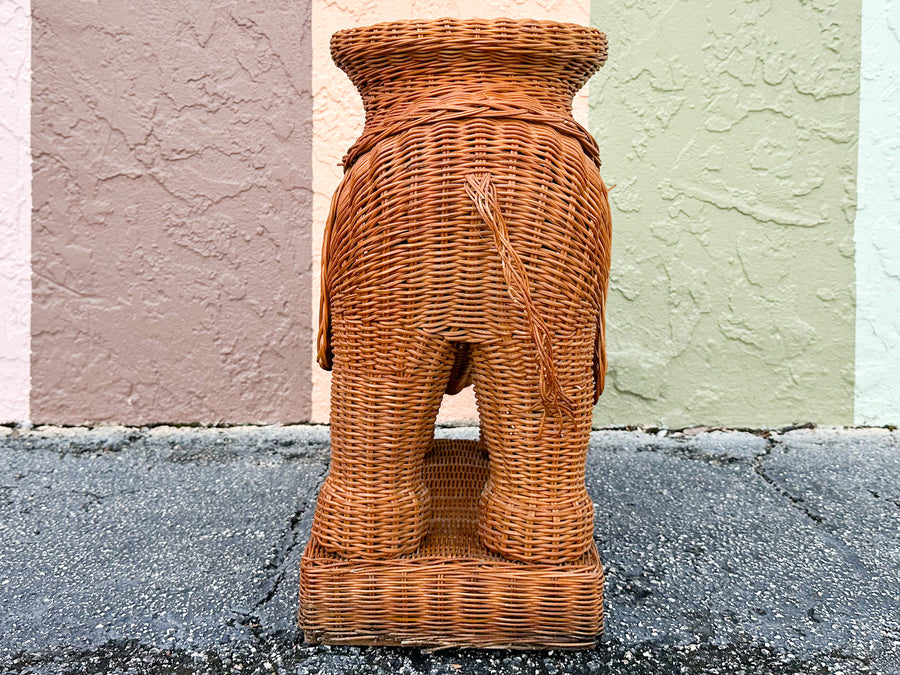 Natural Wicker Elephant Garden Seat