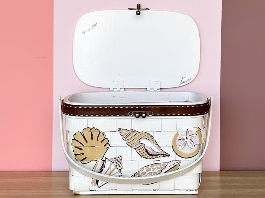 Caro Nan Seashell Basket Purse