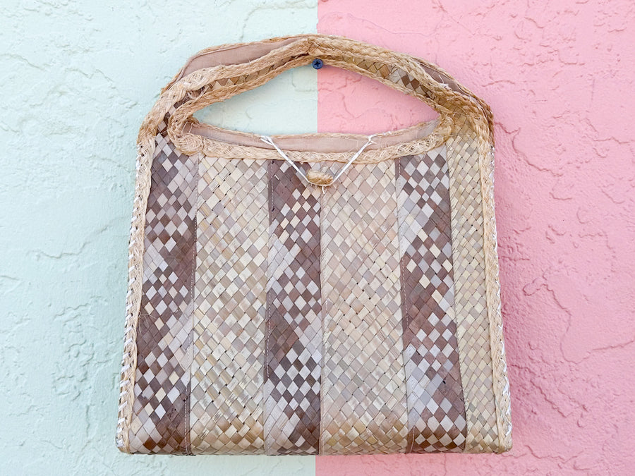 Island Chic Shell Beach Bag