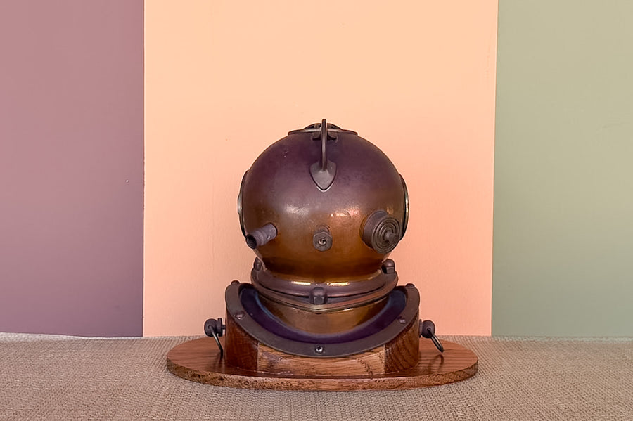 Bronze Dive Helmet Desk Clock