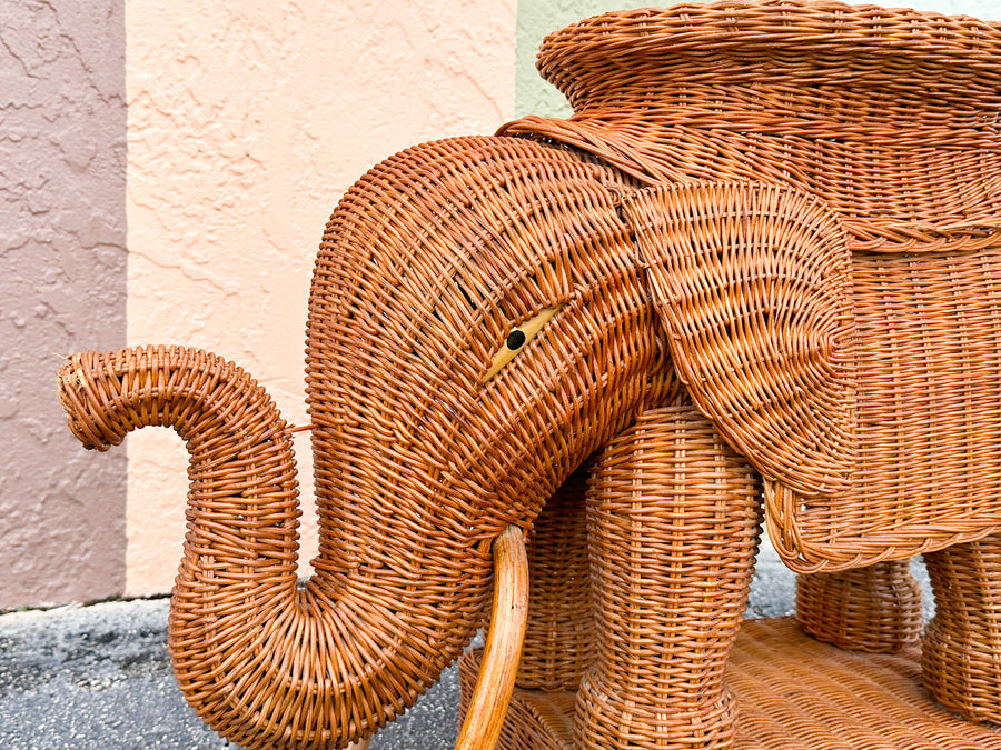 Natural Wicker Elephant Garden Seat