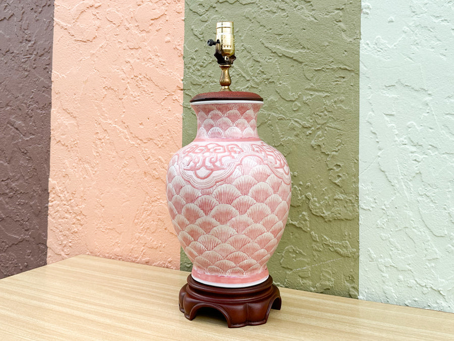 Pink Chic Shell Lamp
