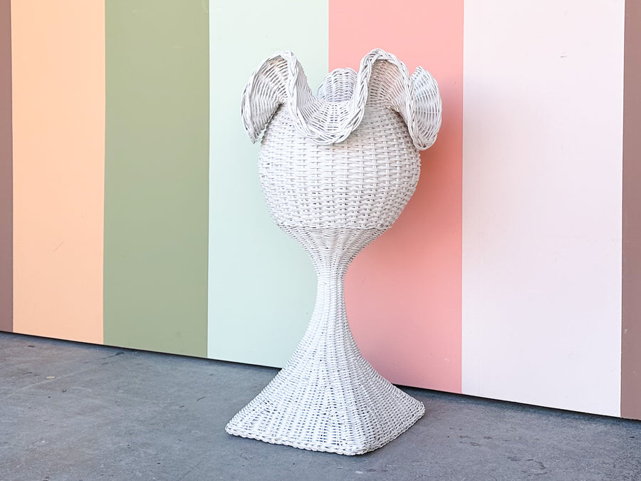 Ruffle Wicker Plant Stand