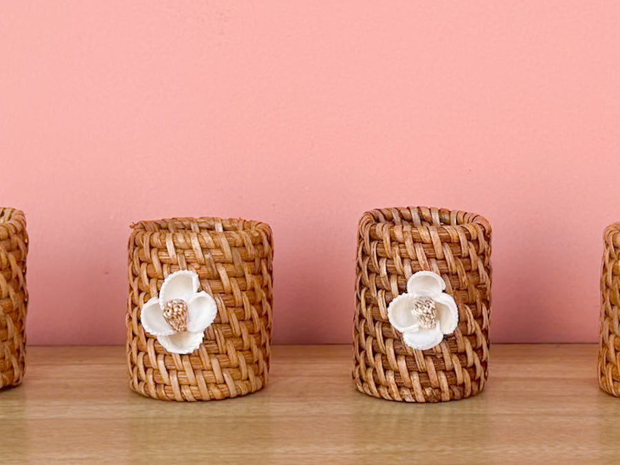 Set of Four Shell Flower and Rattan Napkin Rings