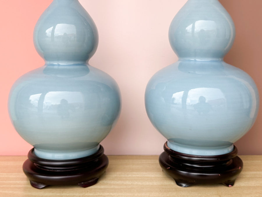 Pair of Pretty Blue Gourd Lamps