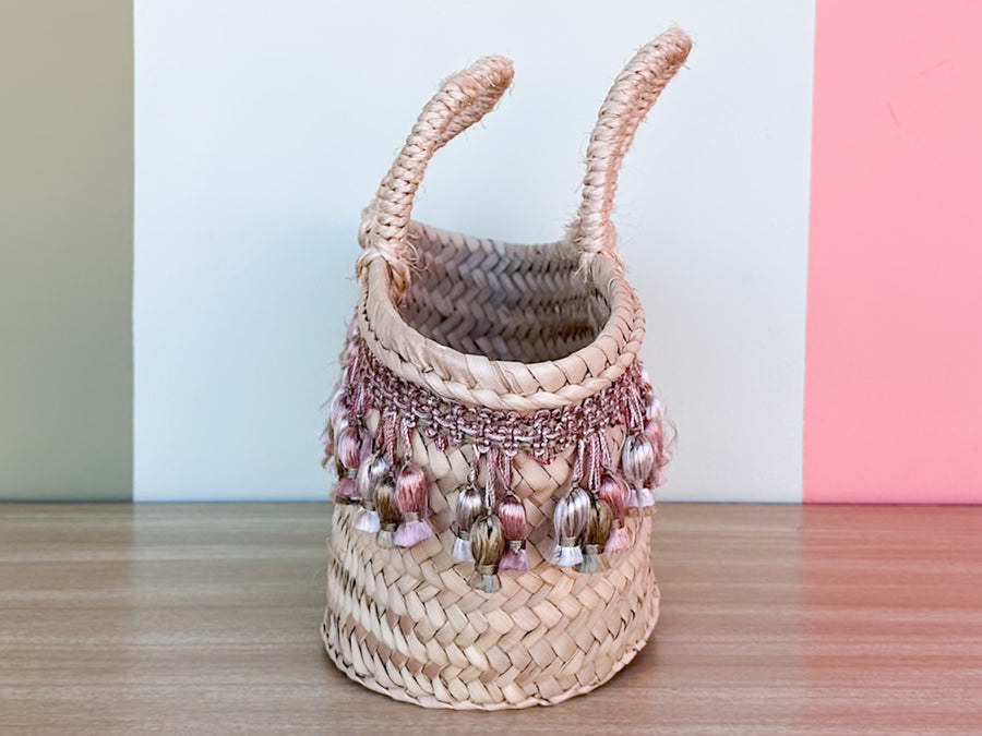 Kips Bay Show House Sarah Bray Bermuda Tote with Vintage Ribbon