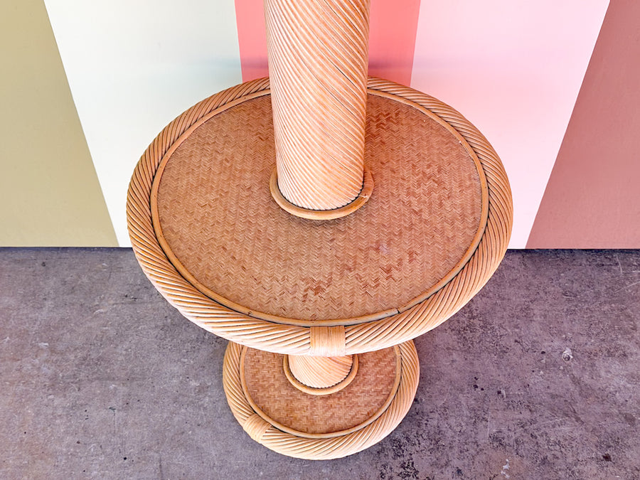 Coastal Split Reed Table Lamp