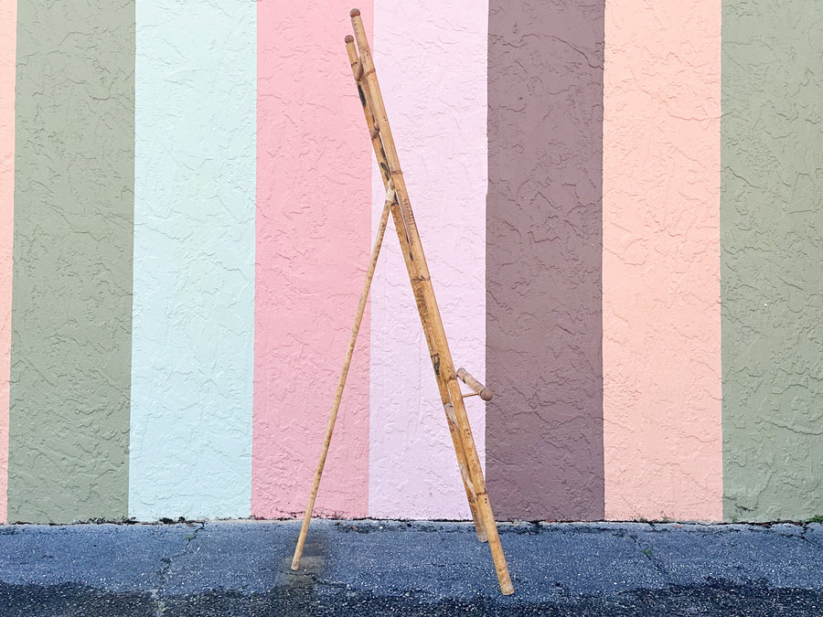 Rattan Easel