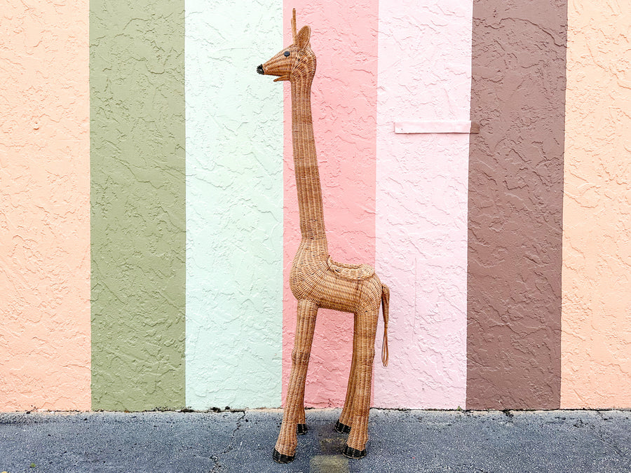 Sweet Wicker Giraffe