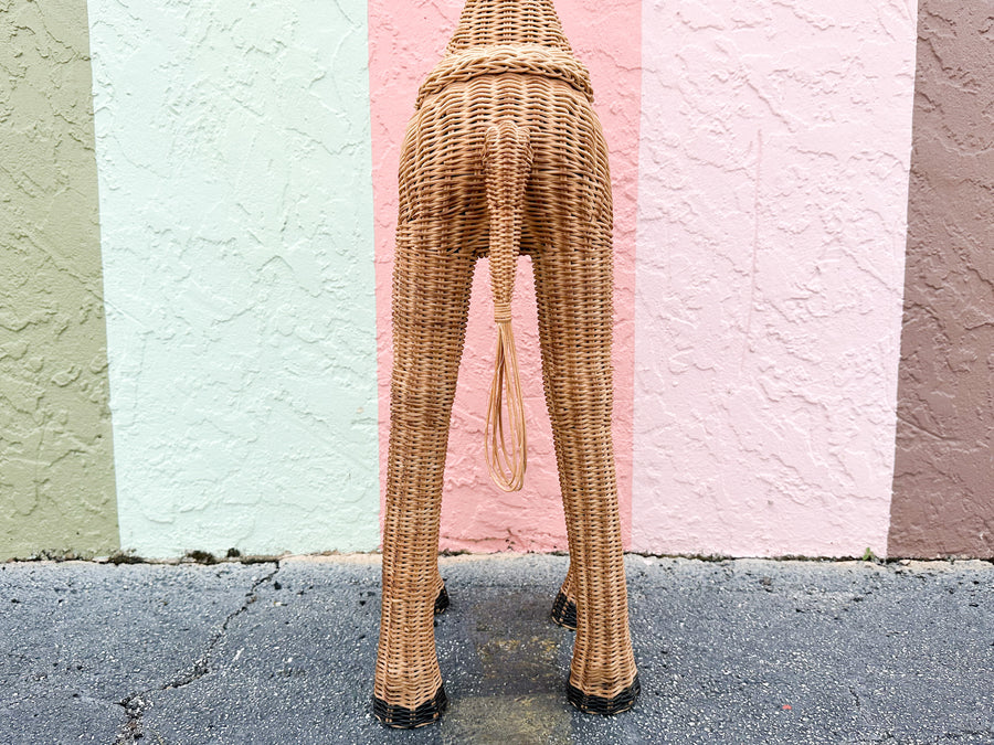 Sweet Wicker Giraffe