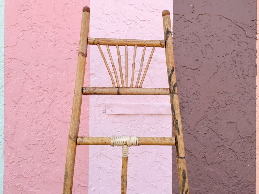 Rattan Easel