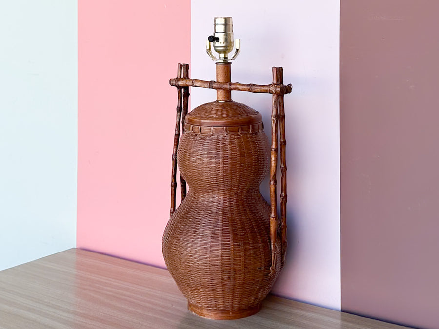 Island Style Rattan Lamp