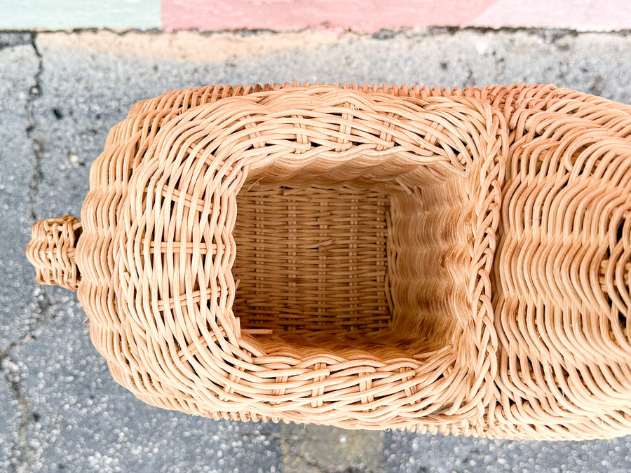 Sweet Wicker Giraffe