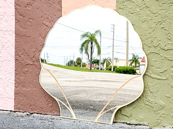 Coastal Clam Shell Mirror
