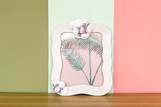 Shell Chic Ceramic Frame