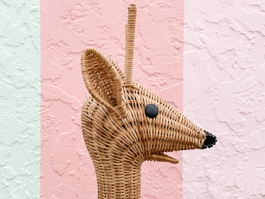 Sweet Wicker Giraffe