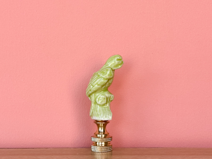 Wade Whimsies Finial — Green Parrot