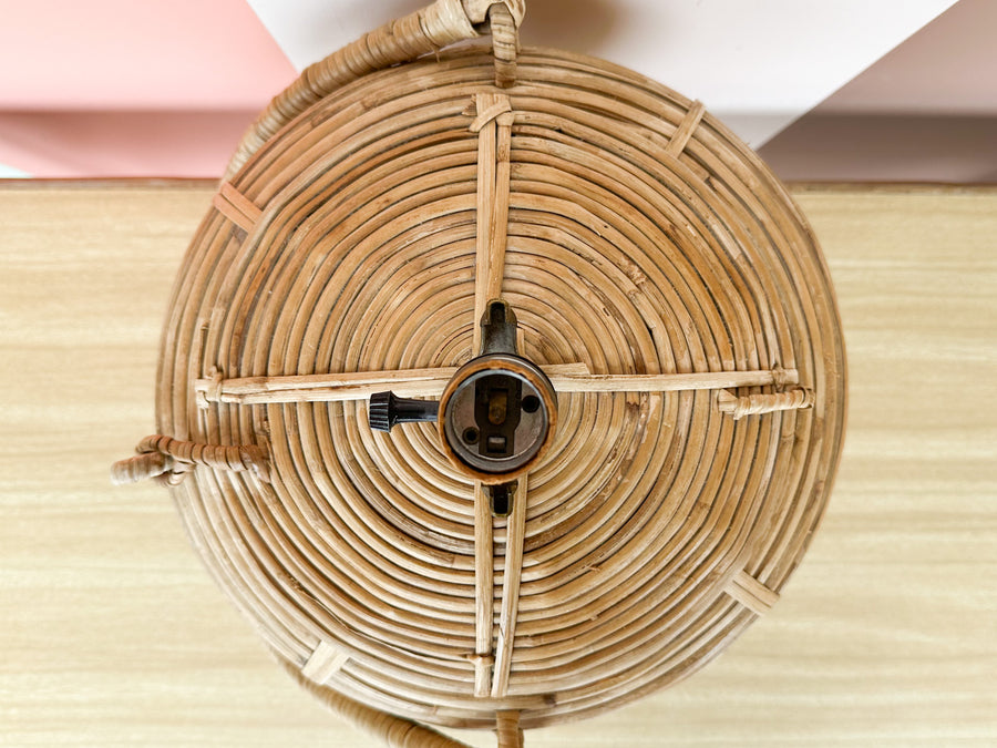 Pencil Reed Rattan Lamp
