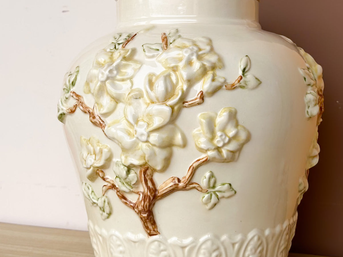 Pretty Pagoda Lamp