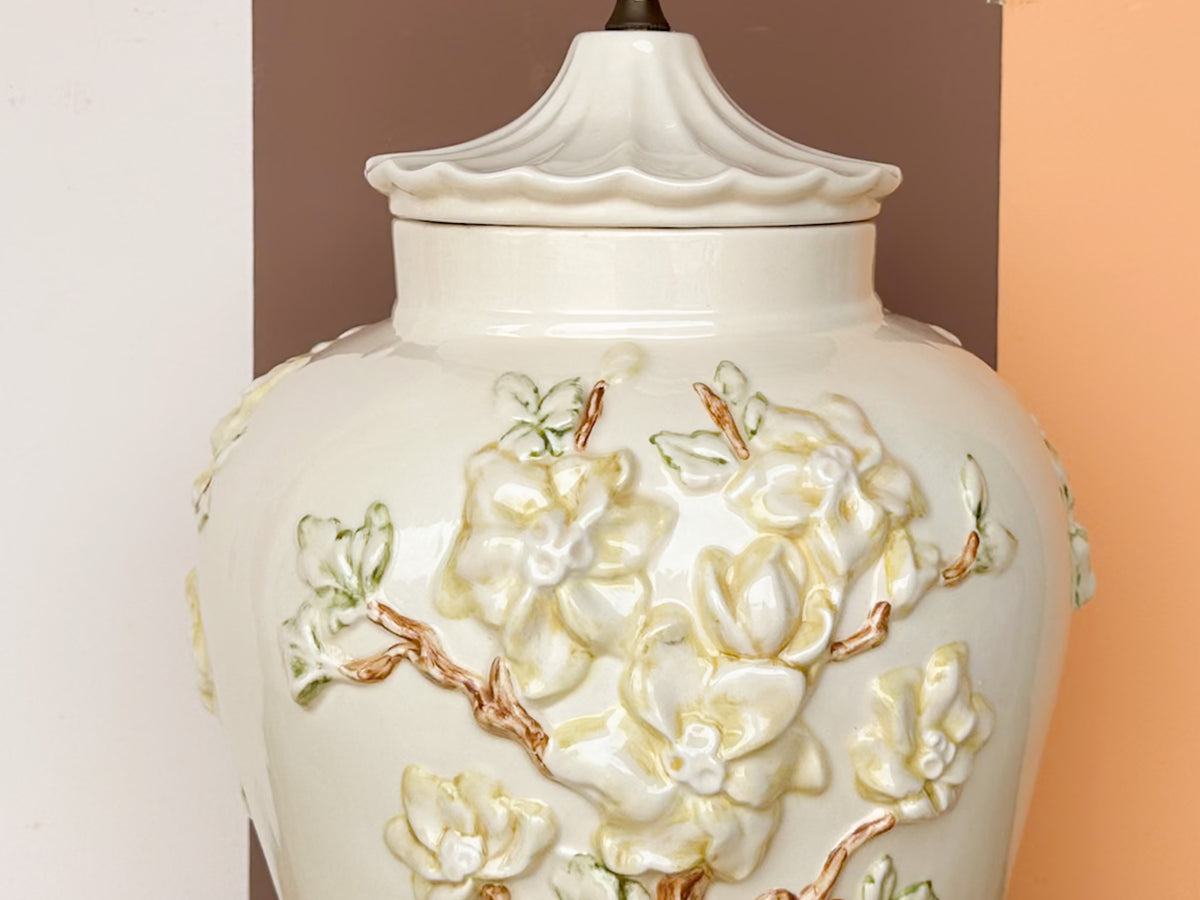 Pretty Pagoda Lamp