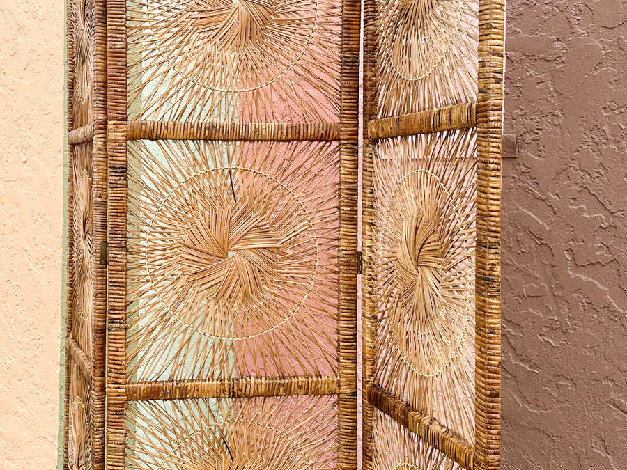 Rattan Medallion Screen