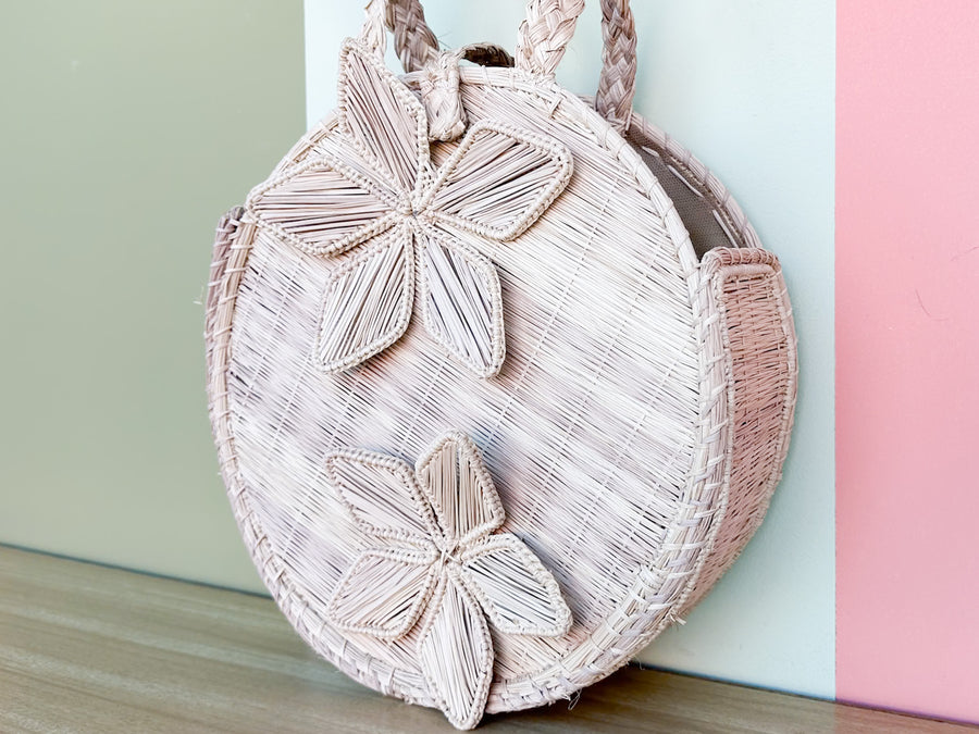 Kips Bay Show House Hand Woven Raffia Flower Purse